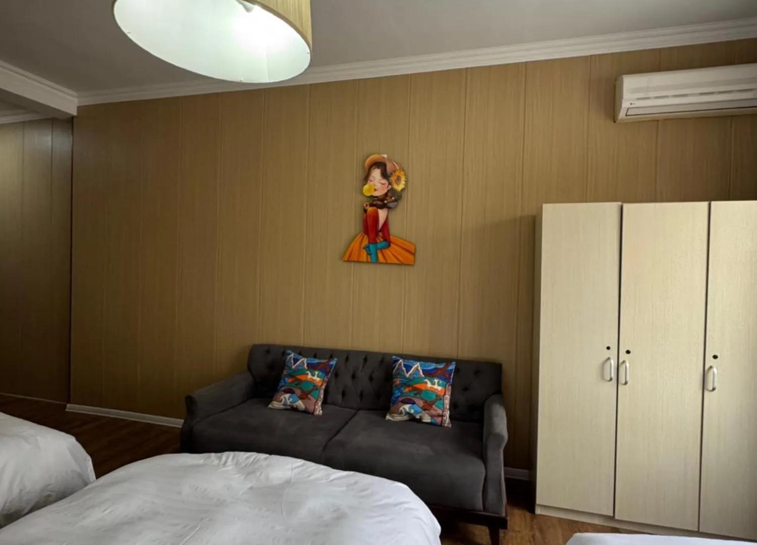 Nomad777 Apartment Almaty Homestay